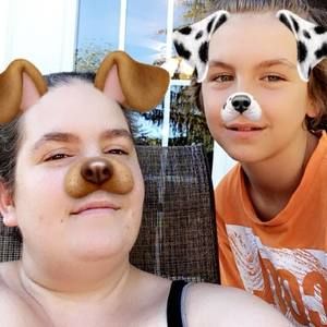 Meet your Posher, Josee